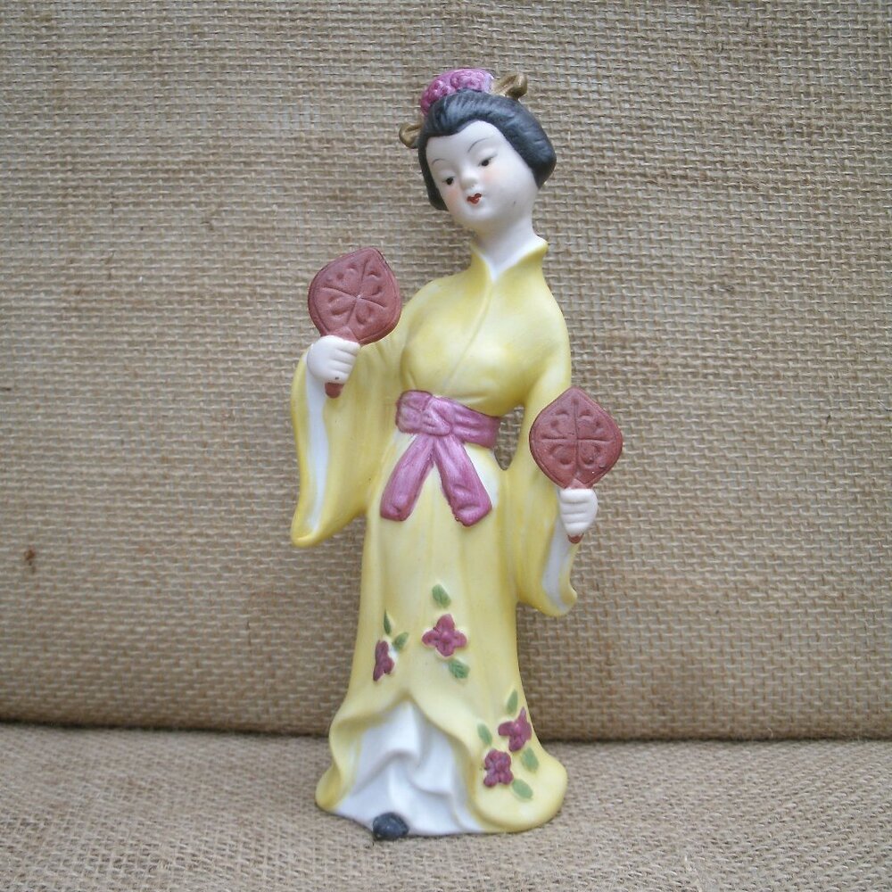 Vintage Otagiri Geisha Girl with Fans Porcelain Figurine